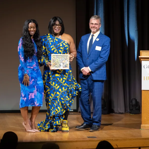 MoHagani accepts her award, Oct. 28 2025.